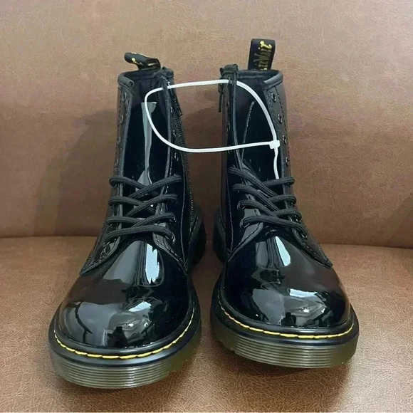 NWOT Dr.Martens Kids Shiny Combat Boots - Picture 1 of 8
